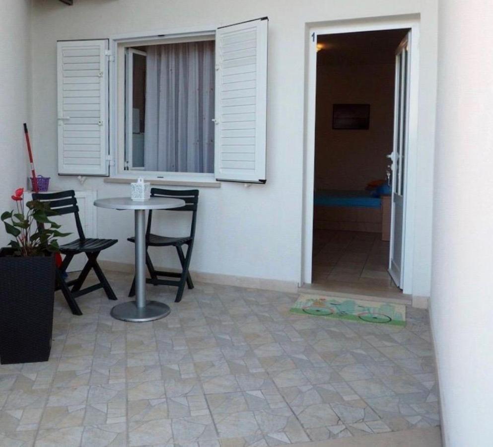 Apartments Skorin Lumbarda Exterior foto
