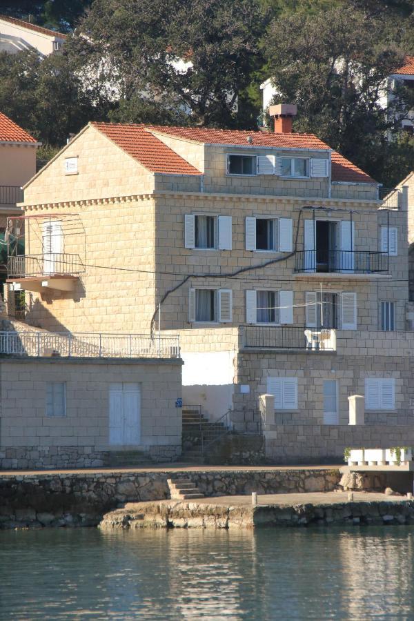 Apartments Skorin Lumbarda Exterior foto